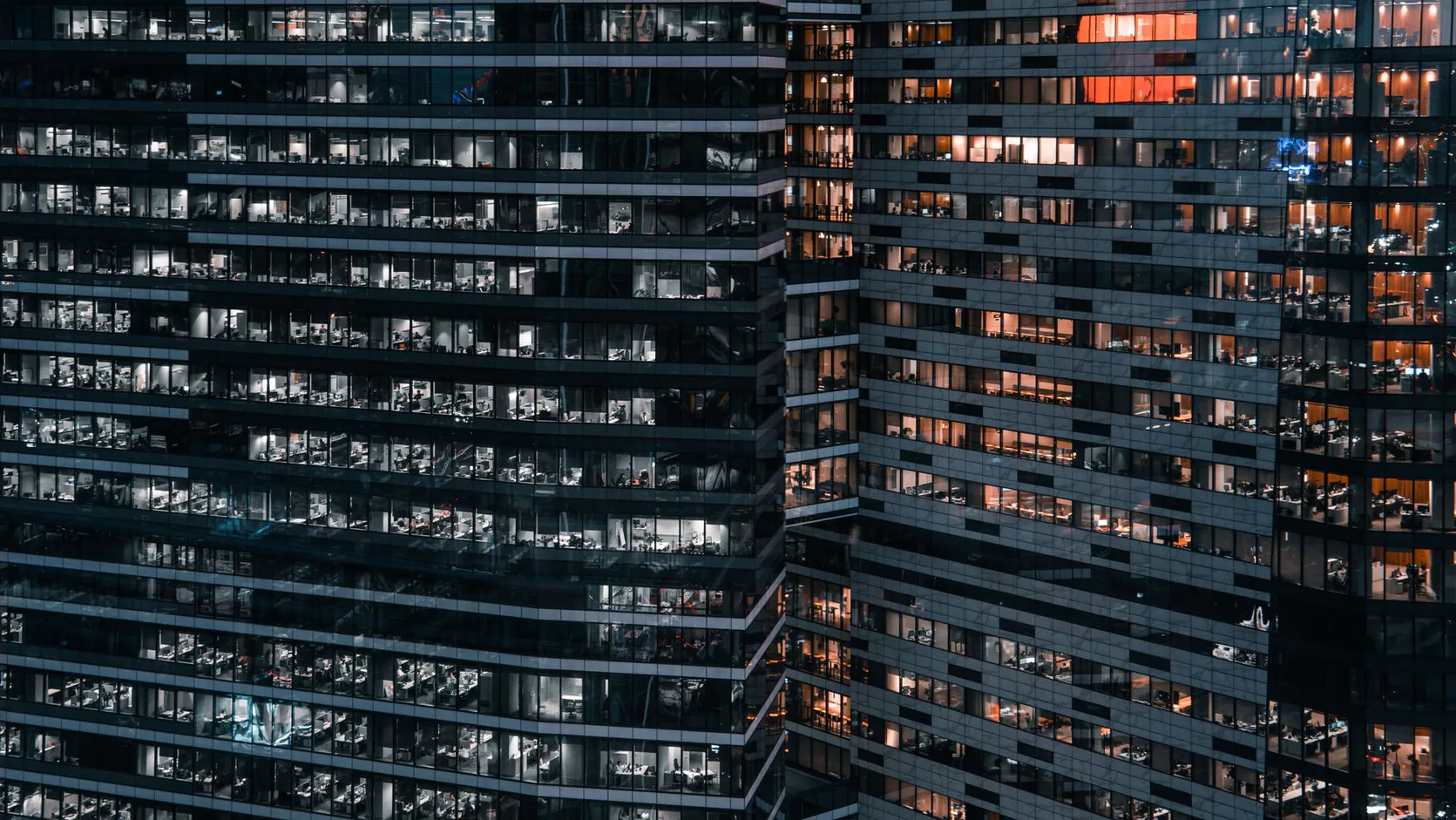 Computershare: 5 Essential Services That Save Time 6 The computershare building exterior at night with a bright and modern design